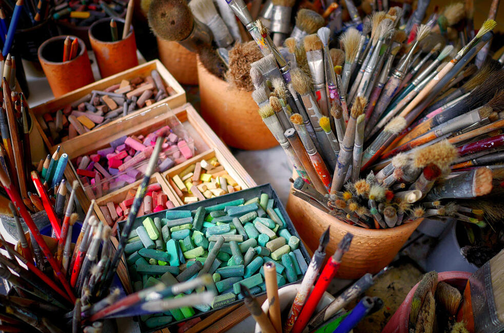 brushes-rillu